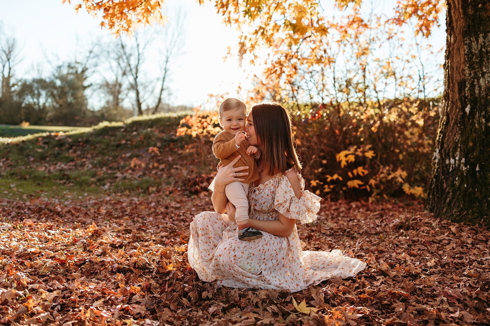 séance photo d'une maman avec son bébé à Pau (64)