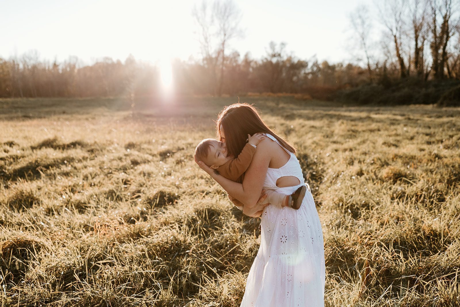 séance photo d'une maman avec son bébé à Pau (64)